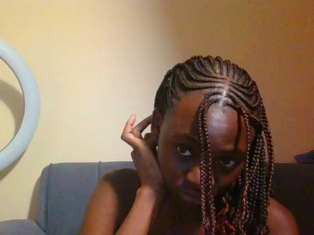 Offline Preetygirl on BongaCams