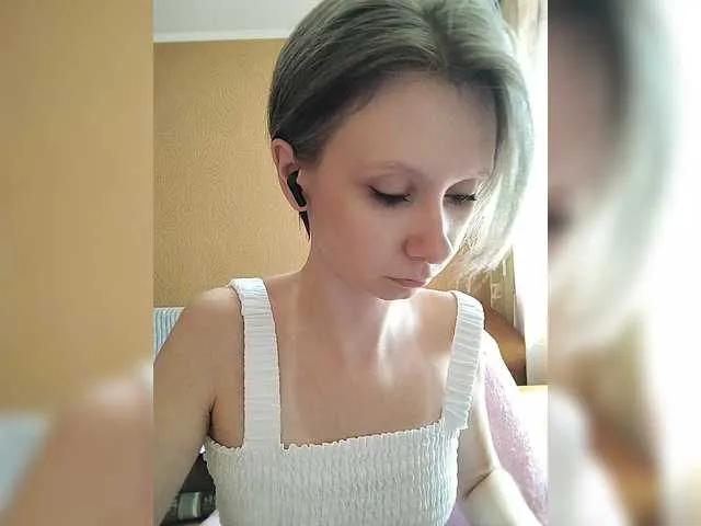 Offline prettyKris on BongaCams