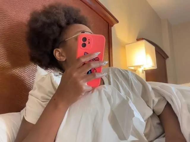 BongaCams ProductivePussy is Freechat ProductivePussy — What makes me horny? Watching you spoil me