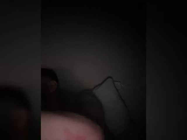 Offline purplewife on BongaCams