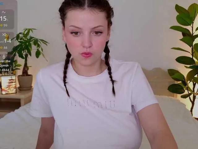 Offline pusichka1 on BongaCams