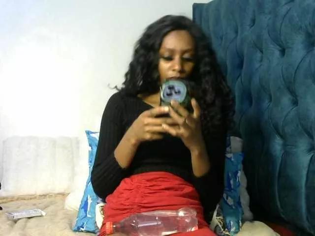 Offline Quinbeib on BongaCams