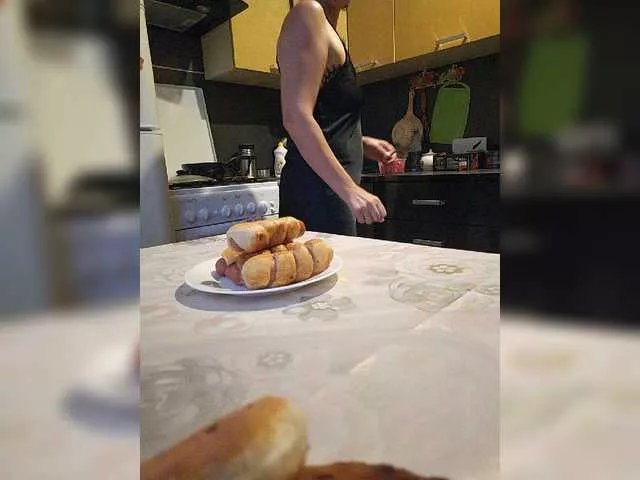 Offline qwersad33 on BongaCams