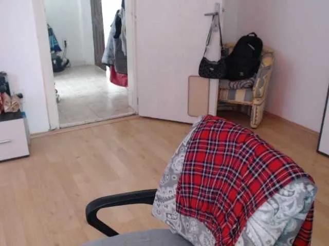 Offline RacyRoby on BongaCams