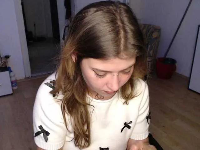 Offline RacyRoby on BongaCams