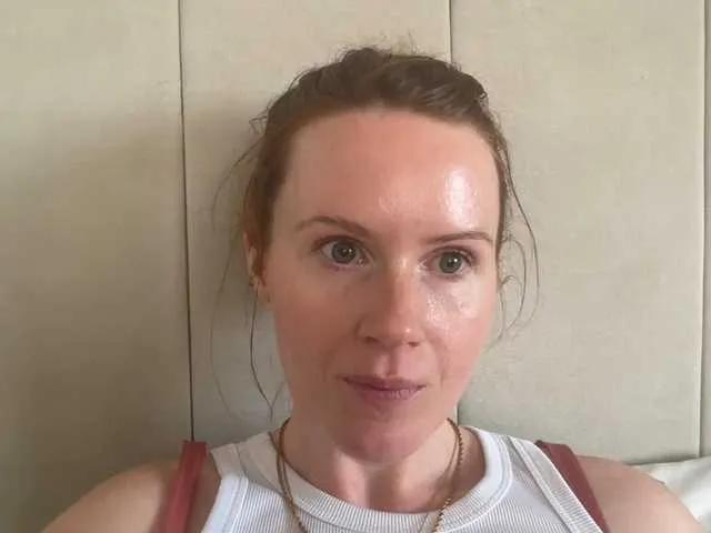 Offline REDHEADROSIE on BongaCams