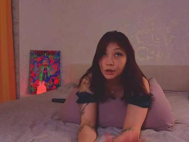Offline RenaWong on BongaCams