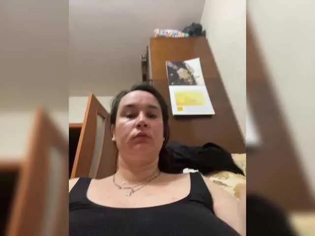 SaliiOnli on BongaCams