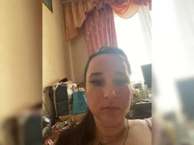 SaliiOnli on BongaCams