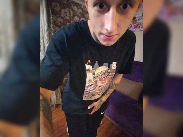 Offline SexWifeLina on BongaCams