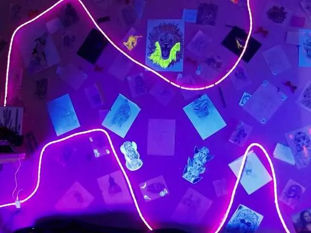 Sexy-Fox69 — Hi, I'm Alice My goal is  @total5000 tokens for a juicy pussy masturbation + anal in the general chat Private message 120 tokens, I don't answer without payment, I'll ban you if you spam in private messages) If you want to go private with me, before...