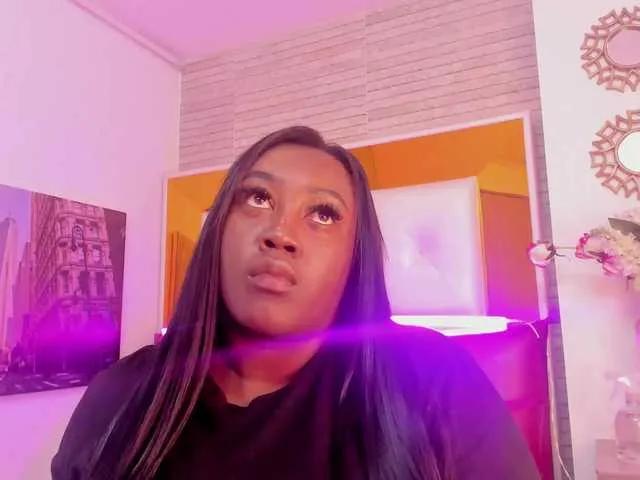 Offline ShaniaBrown on BongaCams