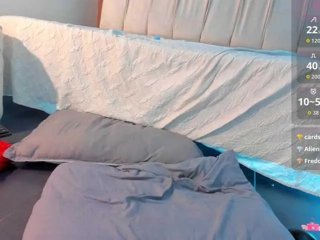 Offline SkarlettHill on BongaCams