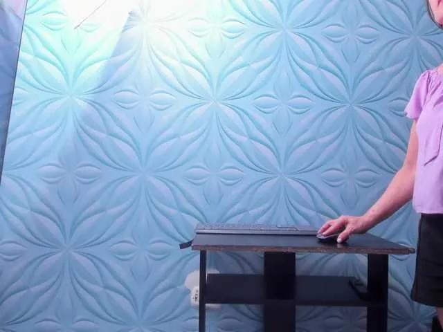 Freechat Skinny-Mature on BongaCams