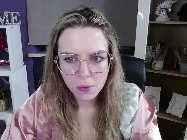soft-zoey on BongaCams
