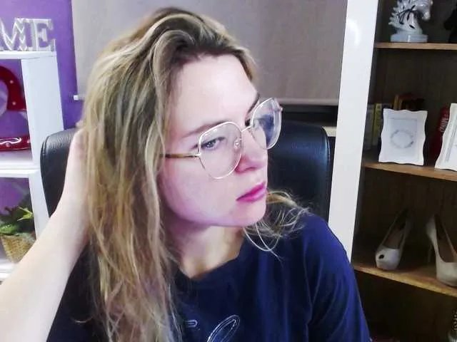 soft-zoey on BongaCams