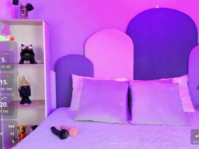 Freechat SophieGomez2 on BongaCams