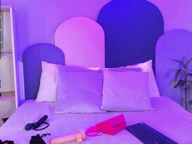 Freechat SophieGomez2 on BongaCams