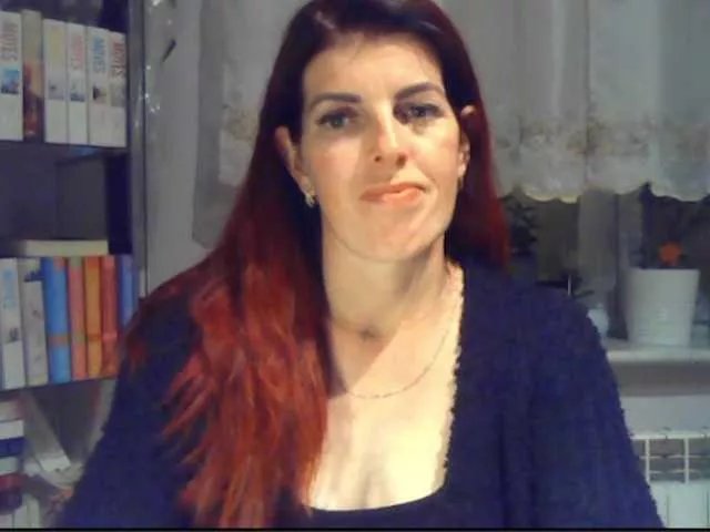 Offline SophieHeart on BongaCams