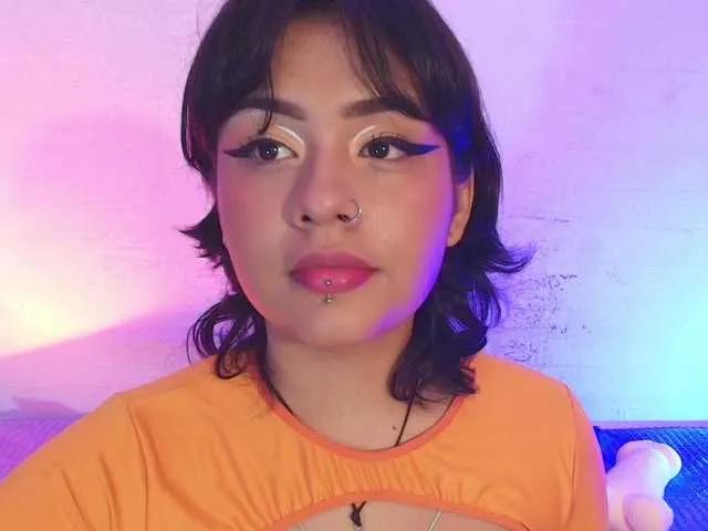 Offline sowyvenus on BongaCams