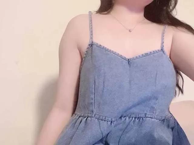 Offline Sralet20 on BongaCams