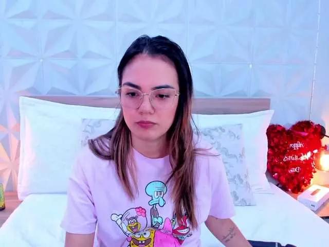 Offline StaceyWhite on BongaCams