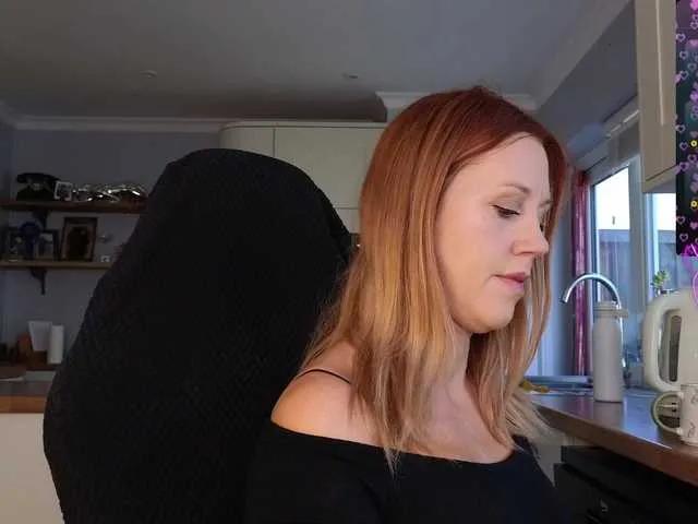 Freechat stripmequick on BongaCams