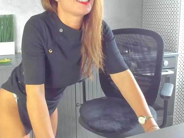 Freechat SuaveGia on BongaCams