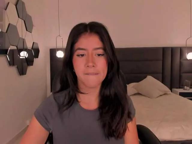 Freechat SussanElliot on BongaCams