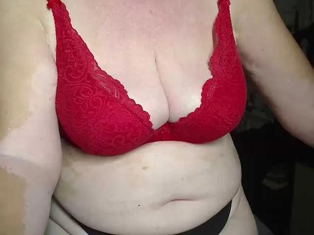 Freechat Svetulya50 on BongaCams