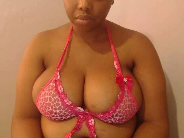 Offline SweetApple on BongaCams