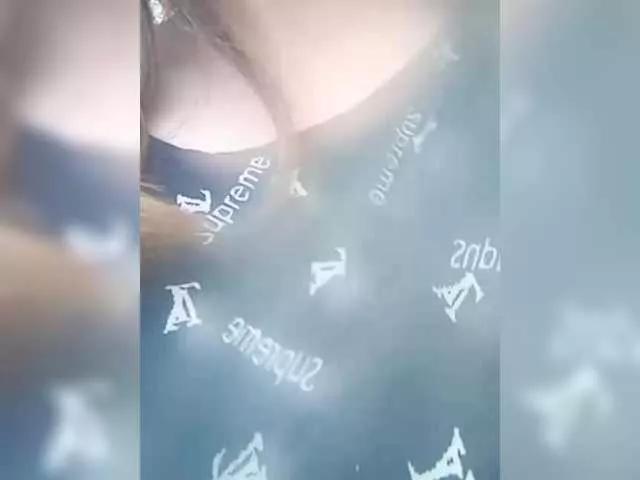 Offline TenderBerry on BongaCams