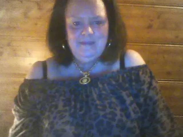 Offline TiffanyAmore on BongaCams