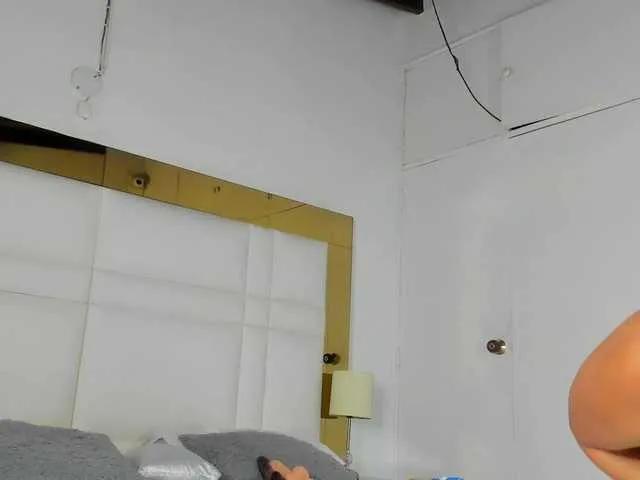 Freechat Valery-blaze on BongaCams