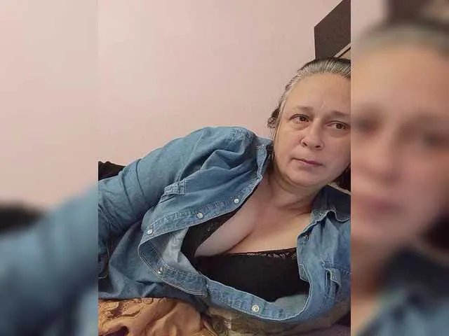 Freechat VeneraNorth on BongaCams