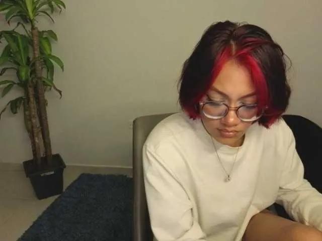 Offline venusjade on BongaCams