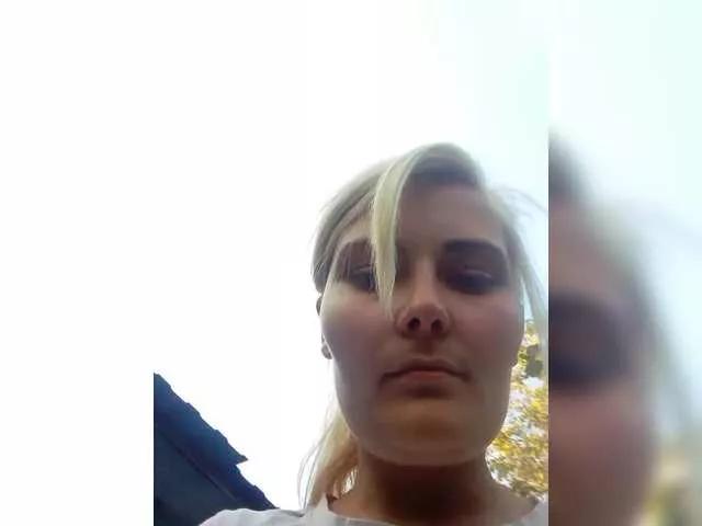 Offline Vika1zvezda on BongaCams