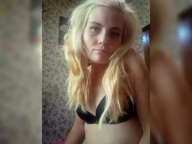 Offline Vika1zvezda on BongaCams