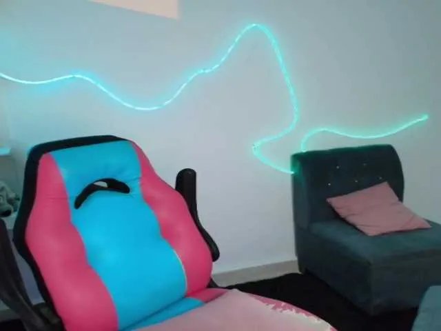 violeta508508's avatar