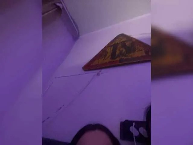 wetLips on BongaCams