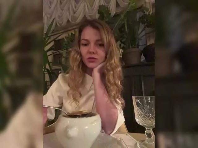 wetLips on BongaCams