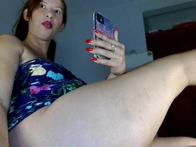 Offline yessika-bustamante on BongaCams