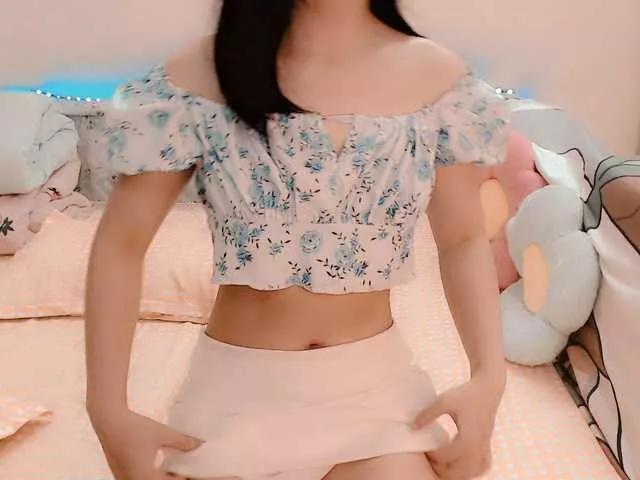 Offline Yuichan on BongaCams