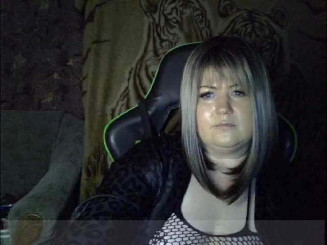 Offline Yuliia on BongaCams