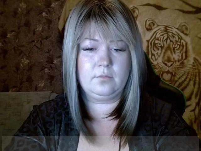 Offline Yuliia on BongaCams