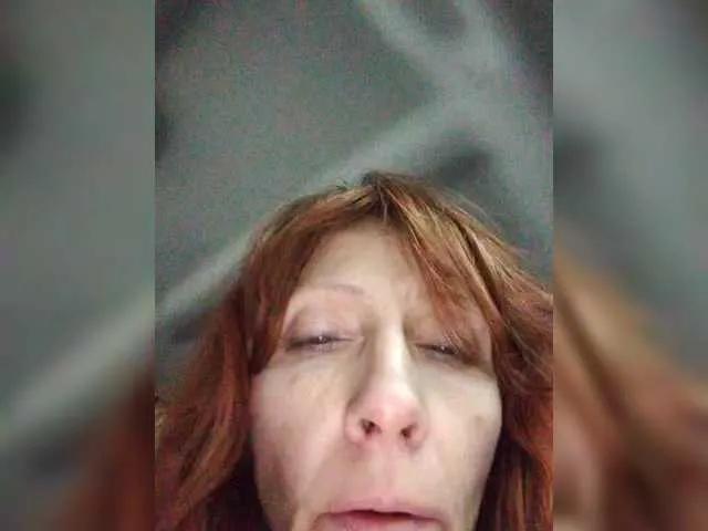 Offline Yuliya77 on BongaCams