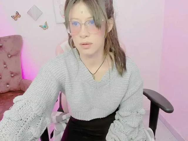 Offline ZooeyBelair on BongaCams