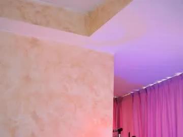 Freechat _arielle on Chaturbate