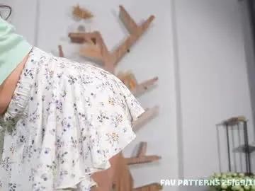 Freechat _bamby_baby_ on Chaturbate