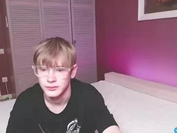 Freechat a_s_m_ on Chaturbate